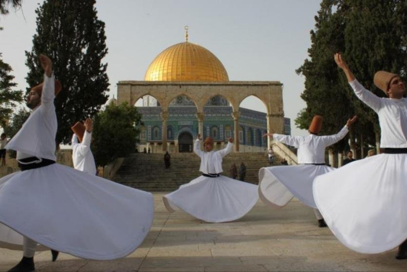 المتصوفون في فلسطين: مثقفون ومتعلمون .. وطقوس العبادات لا طبول فيها او شعوذة