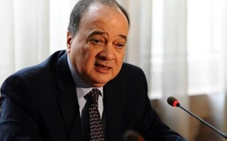 مقربون من مروان البرغوثي يهاجمون مؤتمر باريس للسلام