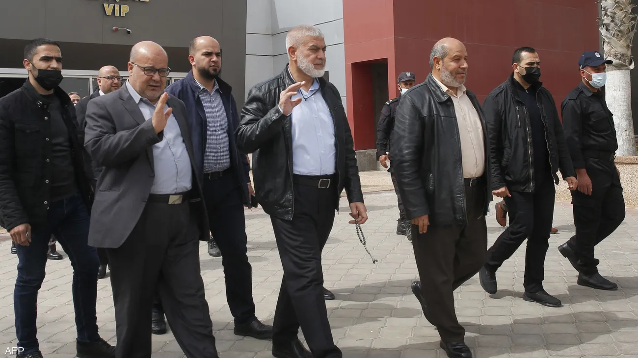 وفد من حماس يصل مصر لبحث لبحث وقف إطلاق النار وملف الأسرى