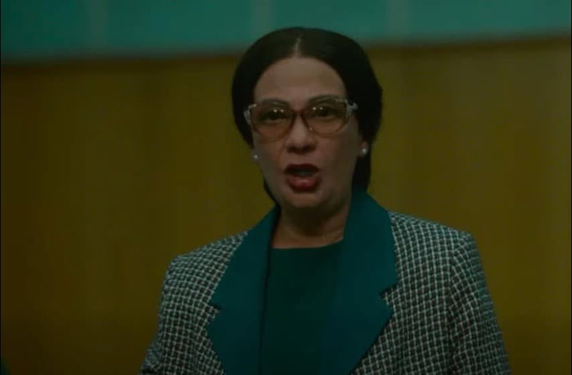 الإعلام لا يصنع الفنان: جدل جماهيري حول فيلم “الست” ومنى زكي