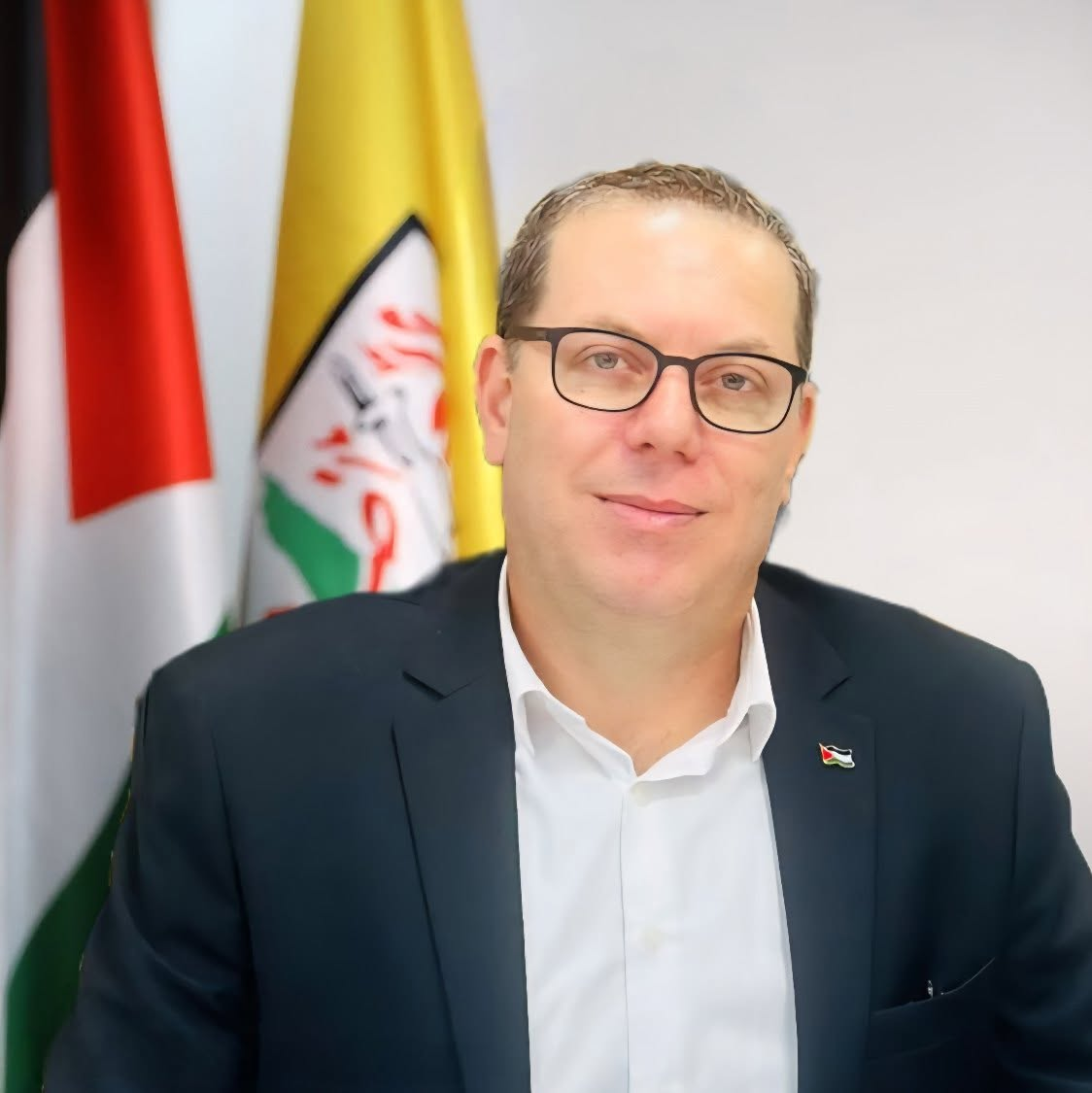 الناطق باسم “فتح” عبد الفتاح دولة لـ “زيتون نيوز”: تأجيل الانتخابات جاء بعد الانفتاح على مبادرتي الشعبية ومروان البرغوثي
