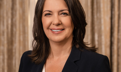 حملة سحب الثقة تهدد هيمنة الحزب المحافظ في مقاطعة ألبرتا الكندية للمرة الأولى