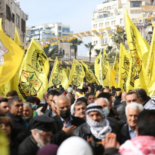 Between Analysis and Impression: The Crisis of Political Evaluation