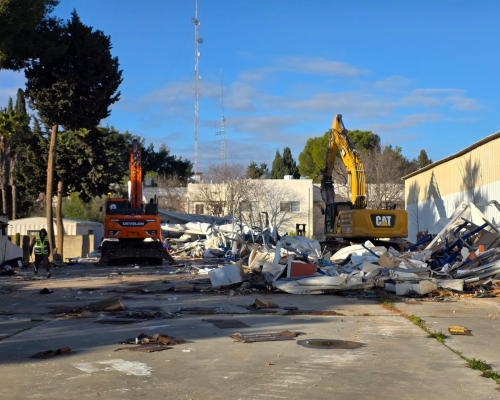 Palestinian NGOs Condemn Israeli Seizure and Demolition of UNRWA HQ in Jerusalem