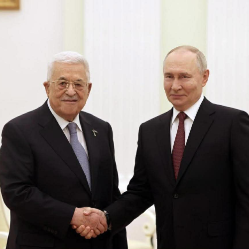 Abbas Reaffirms Palestinians’ Right to Their Land in Meeting with Putin