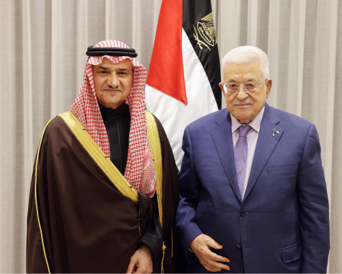 عباس يتسلم أوراق اعتماد سفير السعودية لدى فلسطين