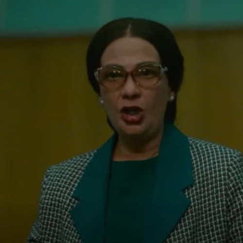 الإعلام لا يصنع الفنان: جدل جماهيري حول فيلم “الست” ومنى زكي