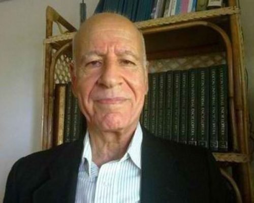 احذروا أن تنتقدوا المقاومة المسلحة!