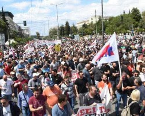 Thousands rally in Athens against Israeli aggression on Gaza, call for Palestinian freedom