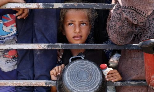 اليونيسيف تحذر: الطفولة مهددة بالزوال مع تهديدات إسرائيل باحتلال غزة