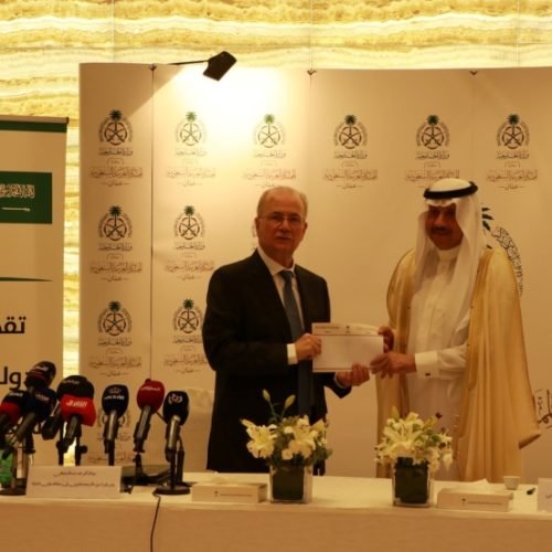 السعودية تقدم دعما ماليا شهريا لفلسطين