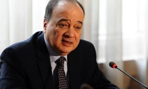 مقربون من مروان البرغوثي يهاجمون مؤتمر باريس للسلام