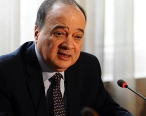 مقربون من مروان البرغوثي يهاجمون مؤتمر باريس للسلام