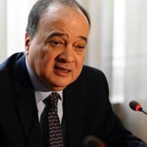 مقربون من مروان البرغوثي يهاجمون مؤتمر باريس للسلام