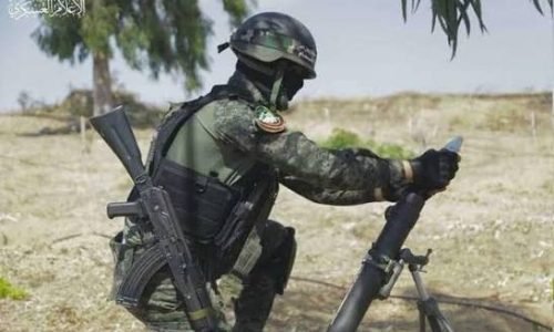 “يديعوت”: حماس تضع شروطا للرحيل من غزة وتسليم السلاح فورا