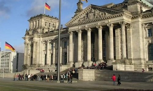 London Arrest Targets Man Allegedly Linked to Senior Hamas Figure