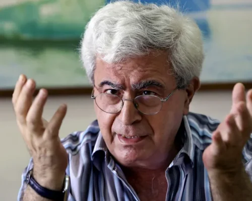 تحية الي مكرم خوري!