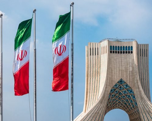 الموقف العربي من التصعيد العسكري: بين دعم مقاومة الاحتلال والتحفظ من التدخلات الإيرانية