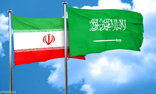 كيف تحولت الرياض من خصم إقليمي إلى طرف كسر عزلة طهران؟
