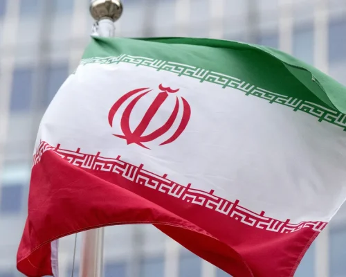 علماء إيرانيون في زيارة سرية إلى روسيا