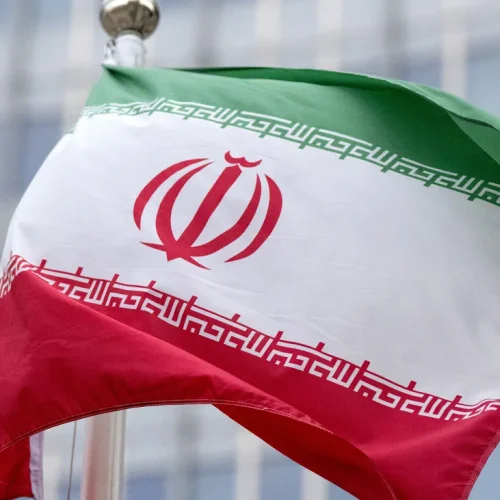 علماء إيرانيون في زيارة سرية إلى روسيا