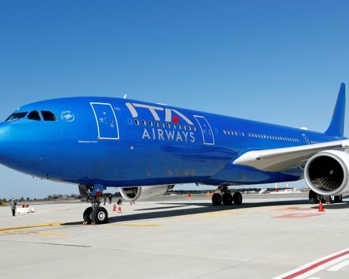 الخطوط الجوية الإيطالية تمدد تعليق رحلاتها إلى تل أبيب حتى نهاية 2025