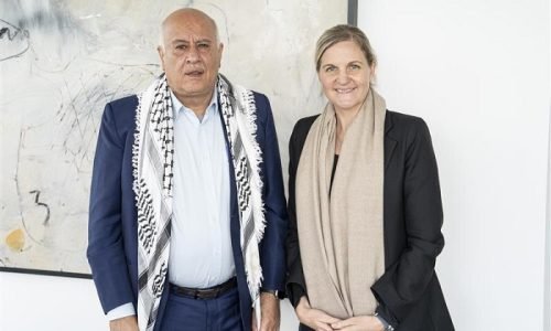 رئيسة اللجنة الأولمبية الدولية تؤكد دعمها للرياضة الفلسطينية وخطة إعادة إعمار منشآتها