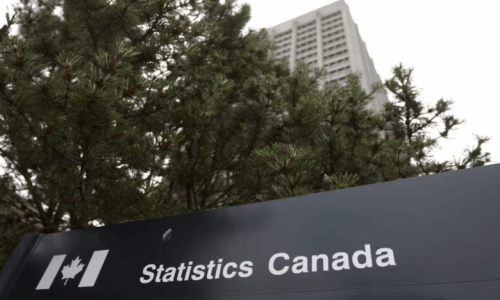 الاقتصاد الكندي يفقد 66 ألف وظيفة في أغسطس والبطالة ترتفع إلى 7.1%