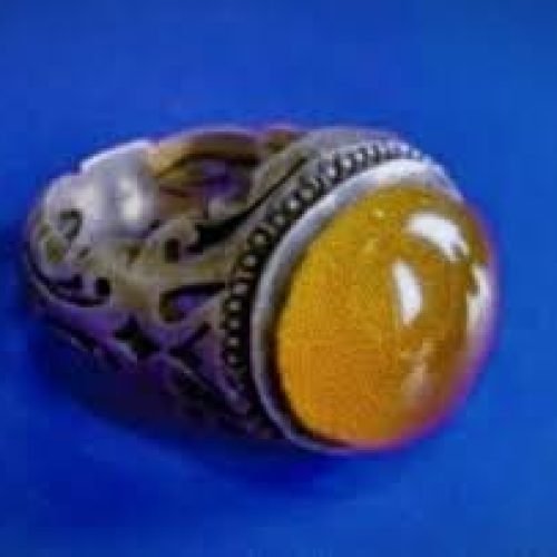 خاتم السيد حسن نصرالله في مزاد علني في ايران