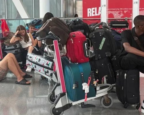 Cost of Escape: UNRWA Says Families Paying $3,180 to Leave Gaza City Under Fire