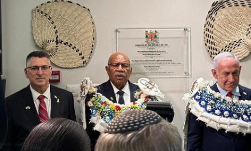 الأردن وفلسطين: فتح سفارة فيجي في القدس خرق للقانون الدولي