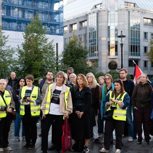 اتحاد الصحفيين النرويجيين ينظم وقفة احتجاجية دعما للصحفيين الفلسطينيين