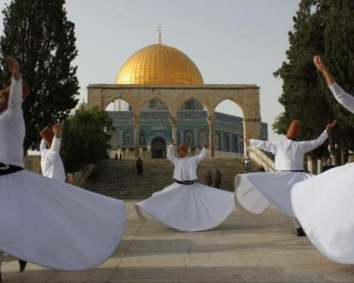 المتصوفون في فلسطين: مثقفون ومتعلمون .. وطقوس العبادات لا طبول فيها او شعوذة