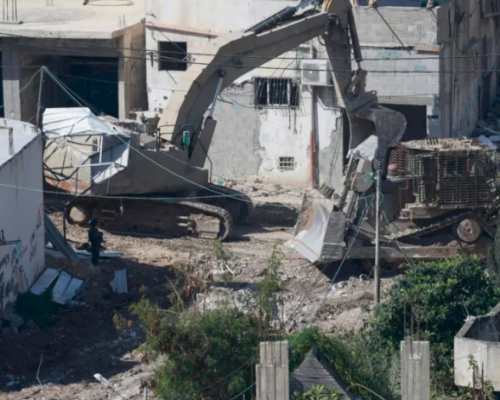 العليا الإسرائيلية تُجمّد أوامر هدم 104 منازل في مخيم طولكرم