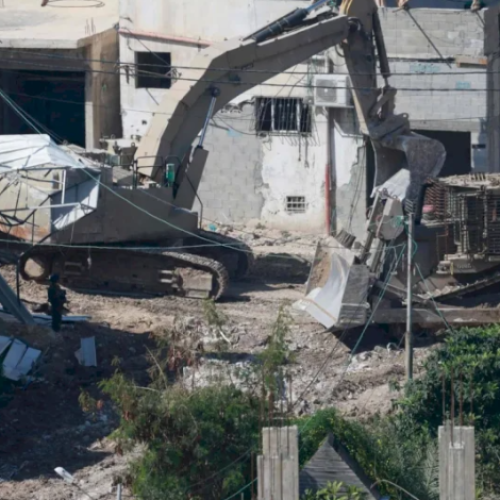 العليا الإسرائيلية تُجمّد أوامر هدم 104 منازل في مخيم طولكرم