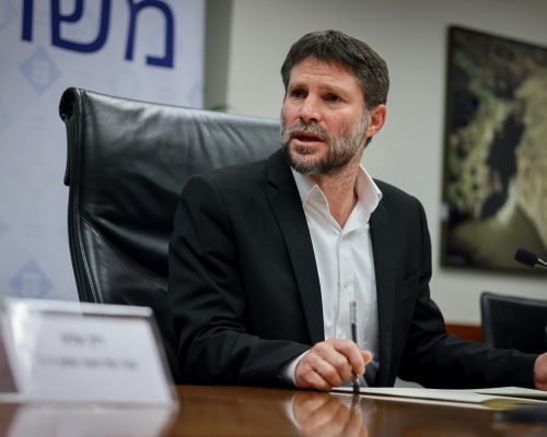 Smotrich calls for occupying Gaza and displacing half of its population within two years