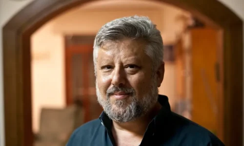 “مهندس صفقة شاليط” ينشر محتوى رسالة تلقاها من رئيس فريق حماس التفاوضي