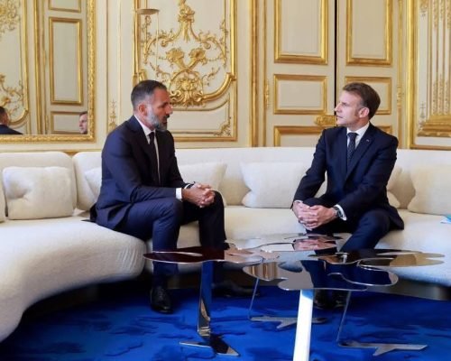 الآغا خان في باريس: اتفاقيات استراتيجية مع ماكرون لتعزيز التنمية والسلام