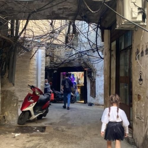 70% من الفلسطينيين نزحوا من مخيم شاتيلا في بيروت