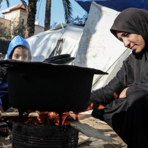 الأونروا: 90 % من سكان قطاع غزة يعتمدون على المساعدات الغذائية