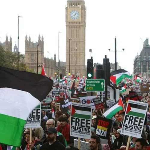 نقابة “يونايت” البريطانية تقاطع نقل الأسلحة إلى إسرائيل تضامنًا مع غزة