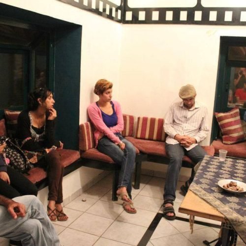 حول المسرح الفلسطينيي