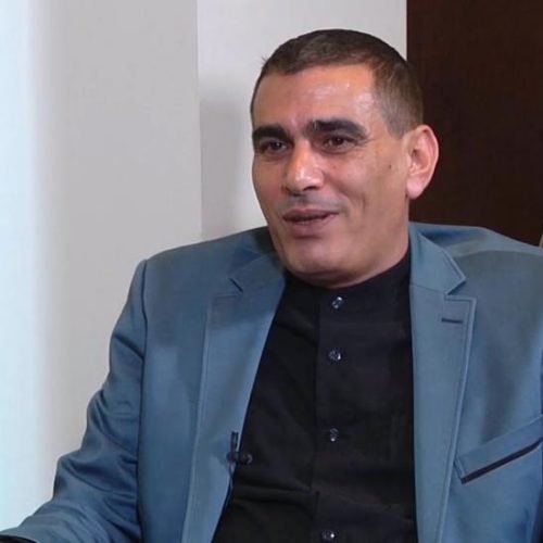 تمديد توقيف الصحفي ناصر اللحام وسط تحذيرات من تدهور حالته الصحية